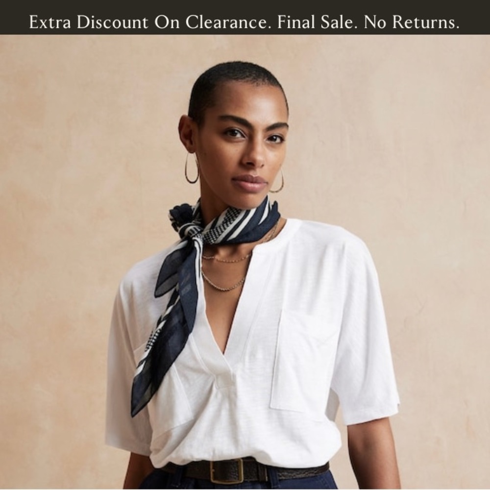 Lot of 2: Banana Republic Factor Malibu Relaxed slub tee black and white